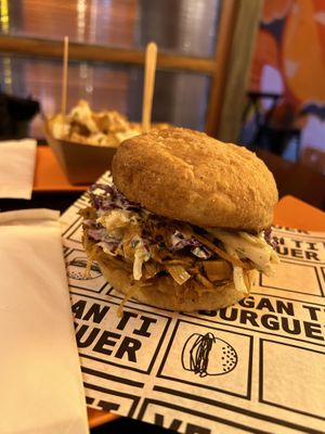 hamburguer de jaca td pra mim  at Vegan Ti Burguer  in Rio De Janeiro