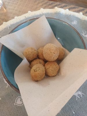  at MOM Cucina Vegetale Creativa in Fano Adriano