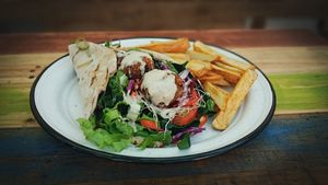 Falafel wrap #Veganuary at Planeta Veggie in La Paz