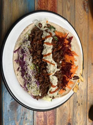 Athena wrap  at Planeta Veggie in La Paz