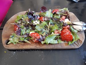 Greek-inspired salad  (raw vegan) at Crucina Restaurante in Madrid