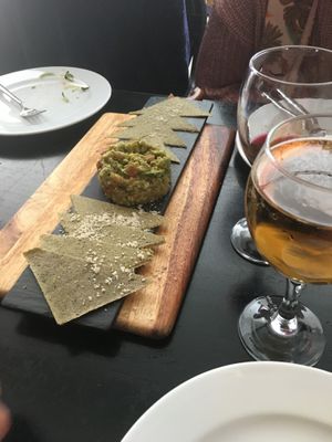 Nachos, porción pequeña pero deliciosa at Crucina Restaurante in Madrid