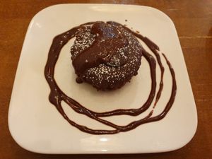 Chocolate fondant at La Végétalerie - concept store végétal in Saint-brieuc