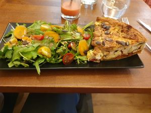 Tarte at La Végétalerie - concept store végétal in Saint-brieuc