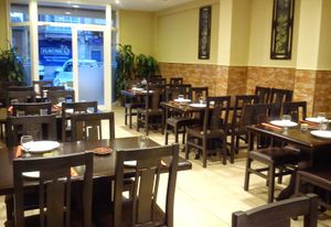 Inside near the entrance. On the back there are many more tables and even a big round one  at Shi Shan Xuan in Mallorca