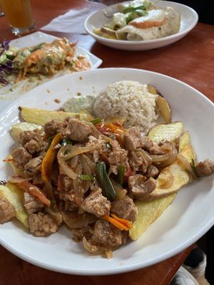 Lomo Saltado  at Govinda Lila in Cusco
