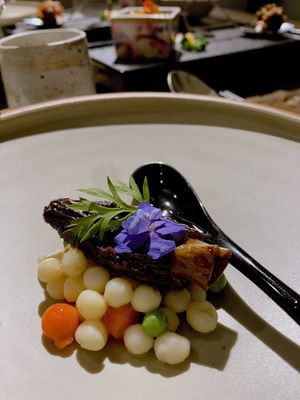 (a dish from the degustation menu)  at Yi'ersu Vegetarian Cuisine in Changsha