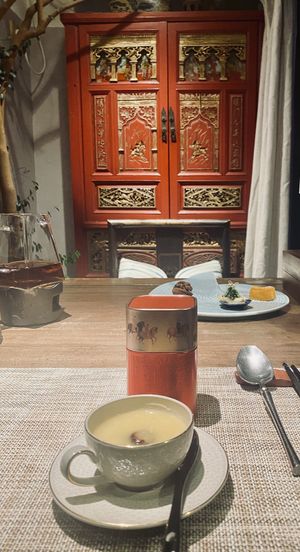   at Yi'ersu Vegetarian Cuisine in Changsha