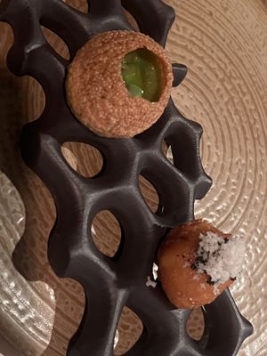   at natuRe waikiki in Honolulu