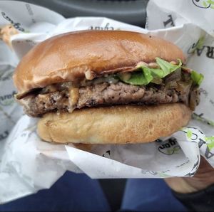 “What’s beef” burger  #Veganuary at Trap Vegan in Detroit