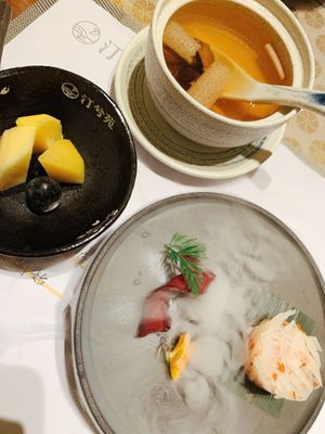 Degustation menu   at Tingxiyuan Vegetarian Life Beauty Tea House in Changsha