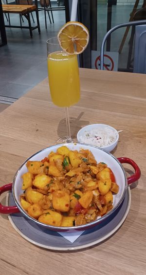 Brasov roast and mimosa at Vegan Garden Budapest in Budapest