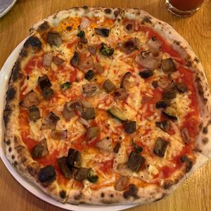 Vegan Garden Pizza (3.890 Ft) at Vegan Garden Budapest in Budapest