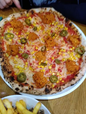 Pizza piccante at Vegan Garden Budapest in Budapest