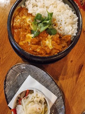 Vg butter chicken with rice and csalamádé - pickles at Vegan Garden Budapest in Budapest