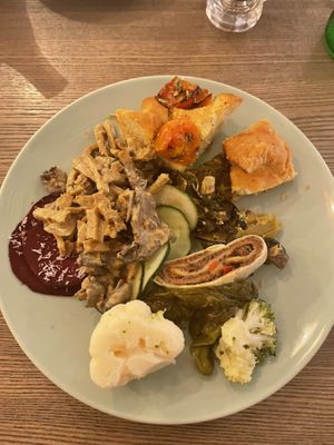 Seitan strips, focaccia bread, burrito wrap and more    at daTerra in Faro