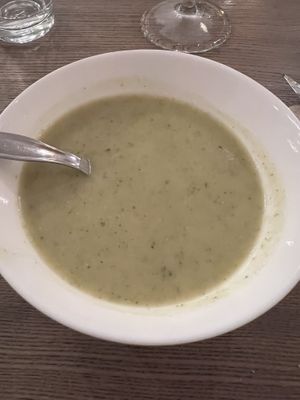 Soupe du jour au brocoli   at daTerra in Faro