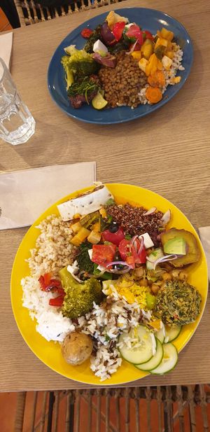 Mixed buffet at daTerra in Faro