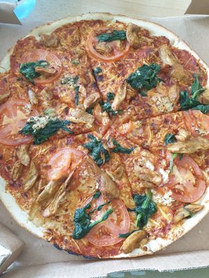 Pizza Ventura mit veganen Filetstückchen at Domino's Pizza - Maybe Closed in Peine