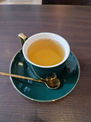 Jasmintee at FLOA in Ulm