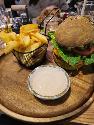 Burger at Pierwszy Stopien in Krakow