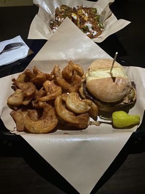 Burger #Veganuary at Gnarlys - Swan Dive in Portland