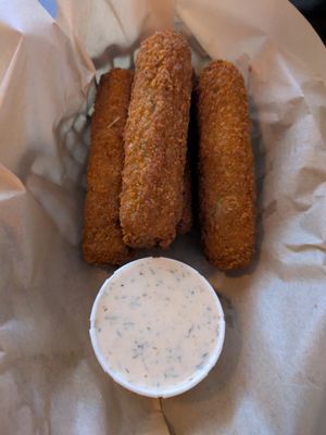 Buddy sticks and ranch at Gnarlys - Swan Dive in Portland