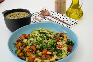 quinoa salad with kale and vegetables at GreenAware in Timisoara