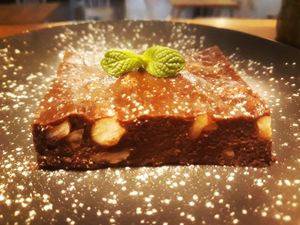 To die for vegan chocolate brownie at HAILO in Marseille