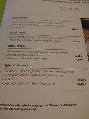 Salads at Maspinzelo in Cologne