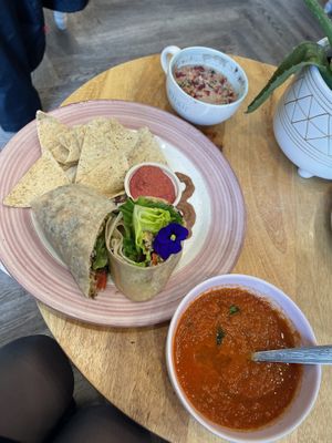 The rose cacao latte was delicious.I didn’t understand if the toppings were supposed to be mixed in or what. :p The Caesar Maple Tahini wrap was okay, but had an tasty gf tortill at Elixir De La Lune in La Jolla