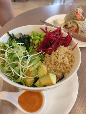 Buddha bowl at ANNIE Sweetery & Eatery in Koh Samui