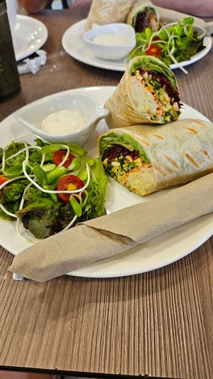 Scrambled tofu wrap at ANNIE Sweetery & Eatery in Koh Samui