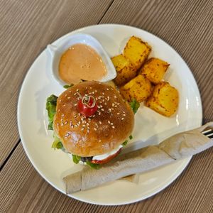 Beyond Burger at ANNIE Sweetery & Eatery in Koh Samui