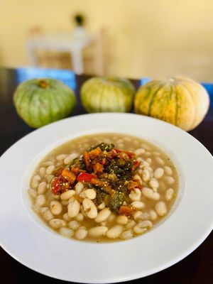 Pochas beans at Terralab in La Cabrera