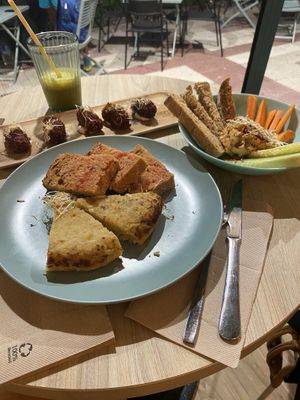 Croquettes, Hummus and potato omlete.   at ECO DEL MAR in Blanes