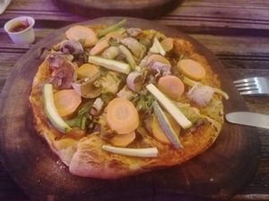 Vegan pizza (really bad light for pictures; it tasted wonderful!) at Casa Vittoria in Campeche