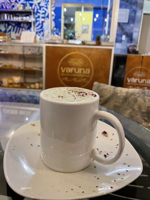  #Veganuary at Varuna Plant-Based Food & Juice Bar in Manuel Antonio