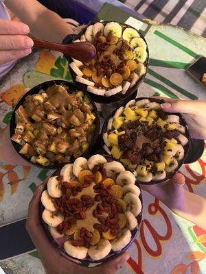 כל כך טעים at Varuna Plant-Based Food & Juice Bar in Manuel Antonio