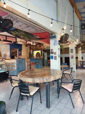 Inside at Varuna Plant-Based Food & Juice Bar in Manuel Antonio