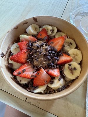 Cacao bowl  at Varuna Plant-Based Food & Juice Bar in Manuel Antonio