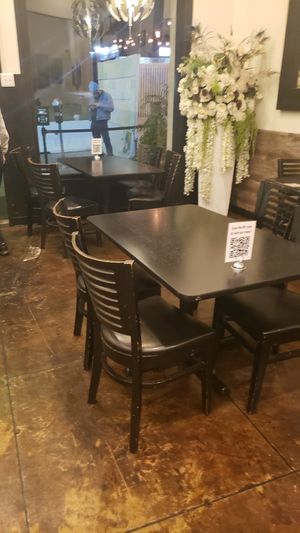 Dinning room also have out door sitting on the street at Chateau Lemongrass in Los Angeles