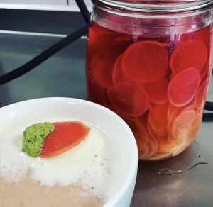 Pinke pickles   at Restaurant Rössle in Calw