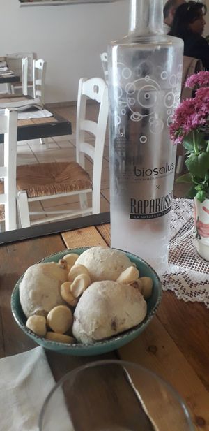 Homemade bread at Raparossa  in Pezze Di Greco