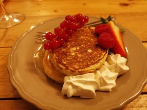 29.1.02023 50ies Special Event Pancakes with Mapleleaf Syrup at Raparossa  in Pezze Di Greco