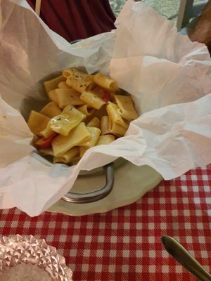 Calamari pasta at Raparossa  in Pezze Di Greco