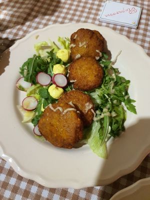 falafel  at Raparossa  in Pezze Di Greco