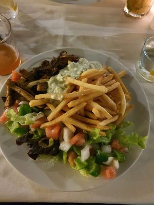 Fake plate at Bellaverde in Mallorca