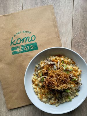 Roasted Garlic Mushroom Mac & Cheeze at Komo Eats Vegan in Vancouver