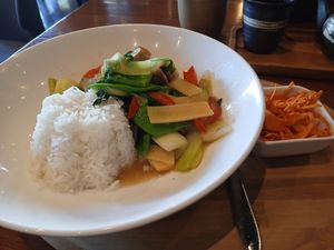 Daily menu M1 - tofu, vegetables and rice at Saigon Restaurant am Getreidemarkt in Vienna